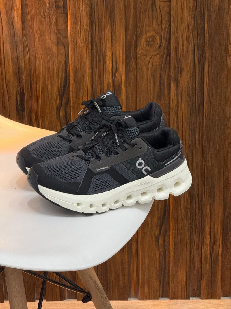 Tenis importados On Cloud 🖤