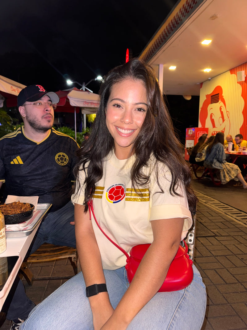 CAMISETA COLOMBIA DORADA 💛✨🇨🇴