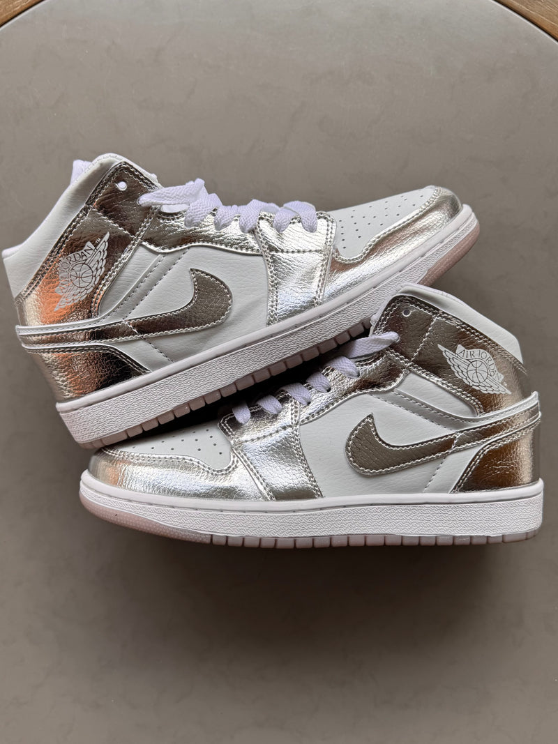 Tenis importados Air jordan 1 🤍🩶✨