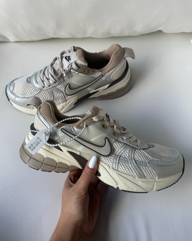 Tenis importados V2K Run 🤎