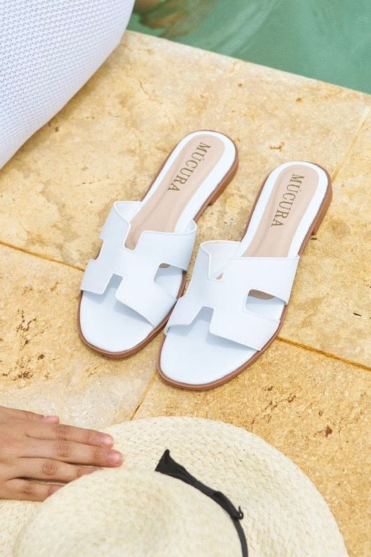 Sandalias de playa color blanco 🤍☀️