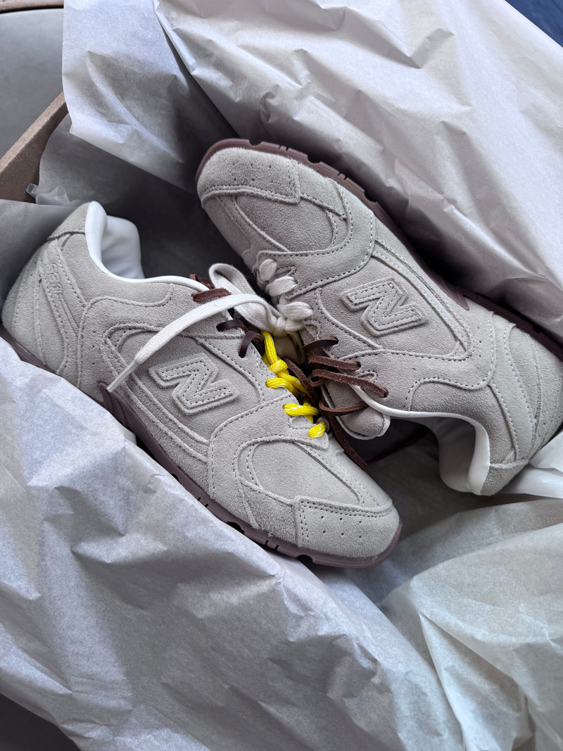 Tenis importados Nb & Miu M 🤍🤎