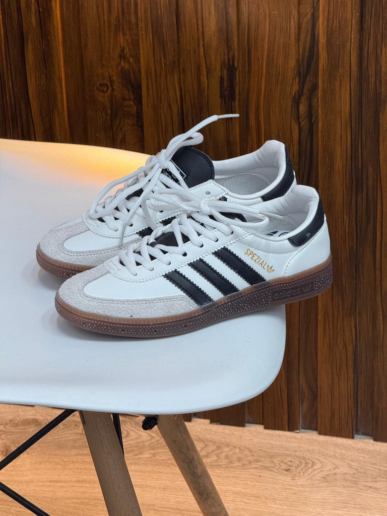 Tenis importados SPEZIAL 🤍