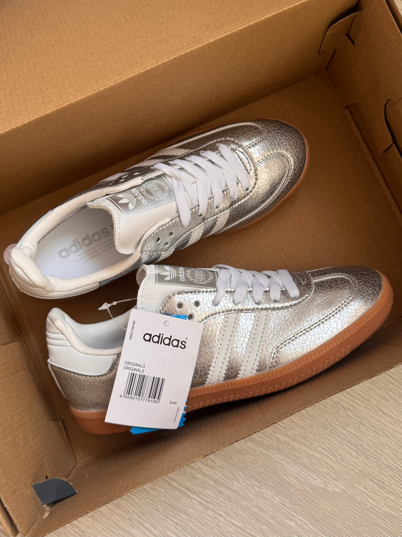 Nuevos✨ Tenis importados Samba plata🩶🌪️