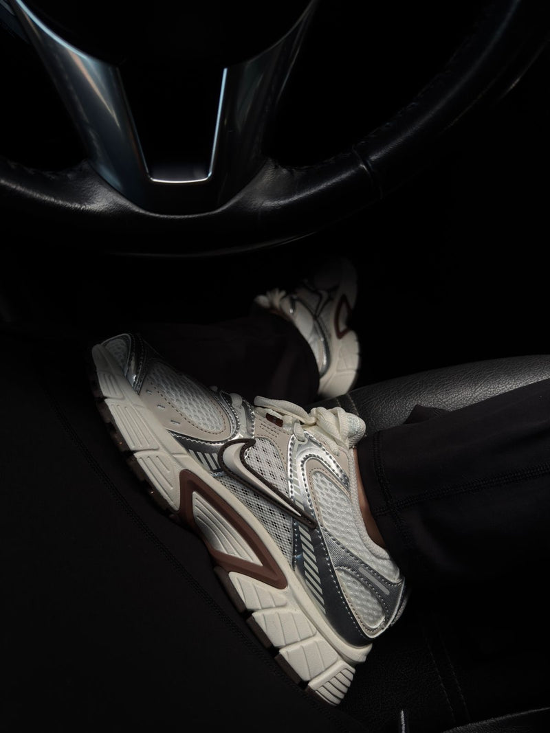 Nuevos✨ Tenis importados V5k Rnr 🤎🍦